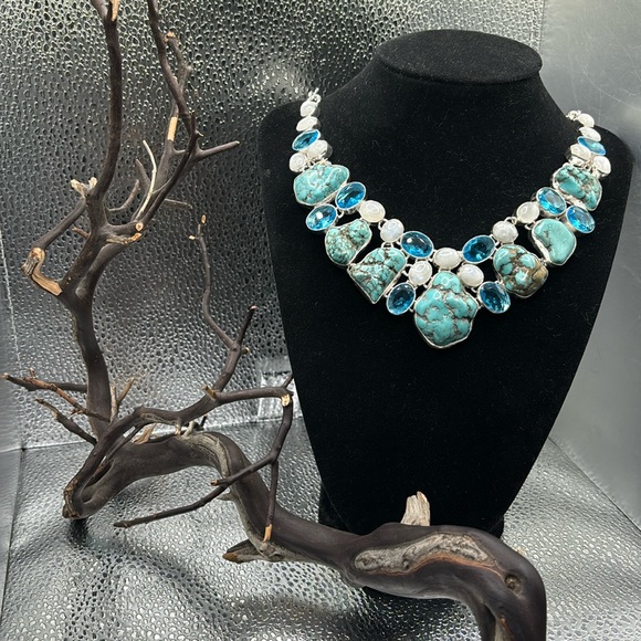 Jewelry - turquoise/blue topaz/moonstone necklace 103 g 925